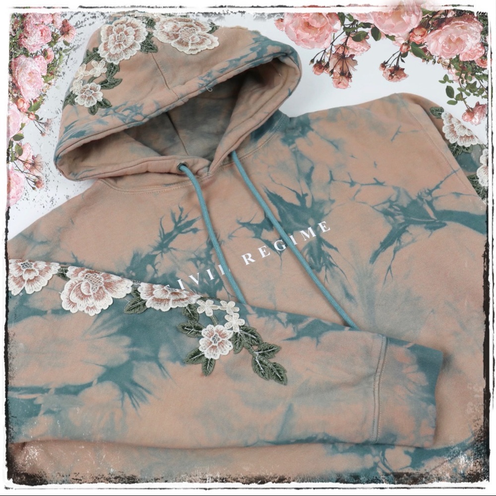 Civil Regime White Rose Hoodie Brunnera sand wash